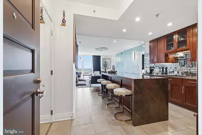 8220 Crestwood Heights Drive #1015, McLean, VA 22102 - Photo 6