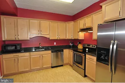 2102 Green Watch Way #200, Reston, VA 20191 - Photo 2