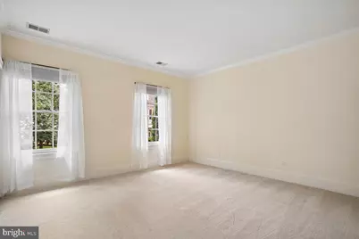 9870 Palace Green Way, Vienna, VA 22181 - Photo 46