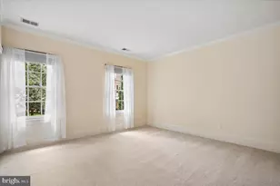 9870 Palace Green Way, Vienna, VA 22181 - Photo 46