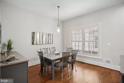 9870 Palace Green Way, Vienna, VA 22181 - Photo 16