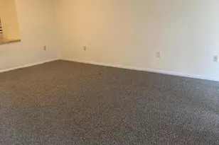 2601 Wagon Dr, Alexandria, VA 22303 - Photo 2
