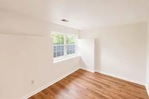 14133 Autumn Cir, Centreville, VA 20121 - Photo 16