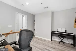 2720 Bellforest Ct, Vienna, VA 22180 - Photo 30