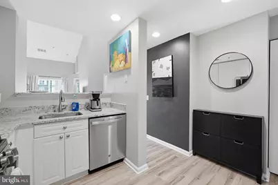 2720 Bellforest Court #401, Vienna, VA 22180 - Photo 10