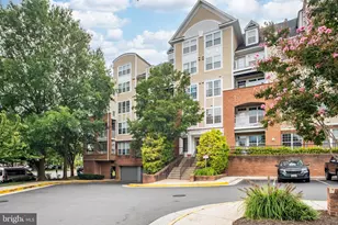 2720 Bellforest Ct, Vienna, VA 22180 - Photo 2