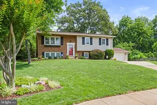 904 Dunbarton Ct, Herndon, VA 20170 - Photo 1