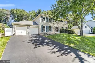 3204 Lock Gate Ct, Herndon, VA 20171 - Photo 2