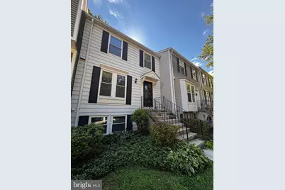 11013 Barton Hill Court, Reston, VA 20191 - Photo 2