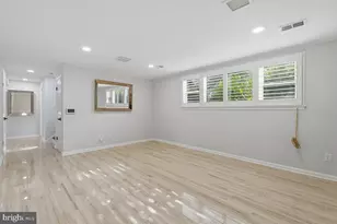 805 Golden Arrow St, Great Falls, VA 22066 - Photo 36