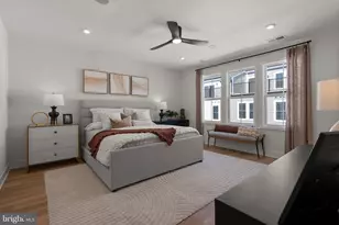 2 Curiosity Dr, Herndon, VA 20171 - Photo 22