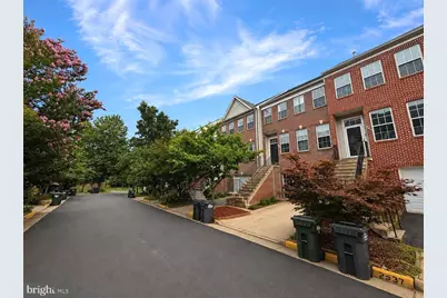 2535 James Monroe Circle, Herndon, VA 20171 - Photo 22