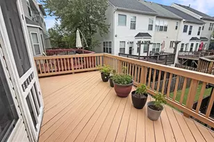 2535 James Monroe Cir, Herndon, VA 20171 - Photo 18