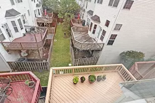 2535 James Monroe Cir, Herndon, VA 20171 - Photo 20