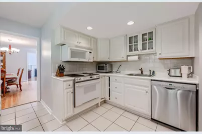 2320 Rosedown Drive, Reston, VA 20191 - Photo 18