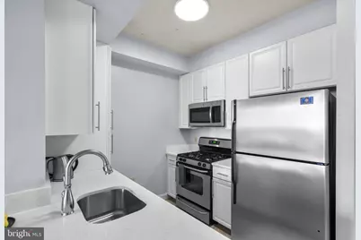 11760 Sunrise Valley Drive #905, Reston, VA 20191 - Photo 8
