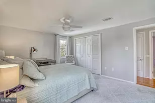 12805 Point Pleasant Dr, Fairfax, VA 22033 - Photo 38