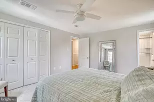 12805 Point Pleasant Dr, Fairfax, VA 22033 - Photo 40