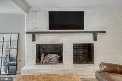 12805 Point Pleasant Drive, Fairfax, VA 22033 - Photo 34