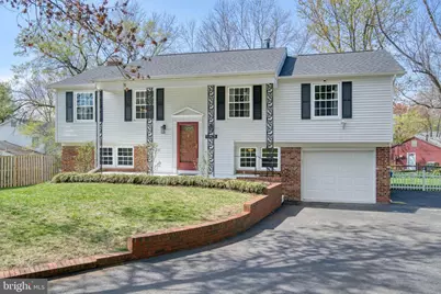 12805 Point Pleasant Drive, Fairfax, VA 22033 - Photo 2