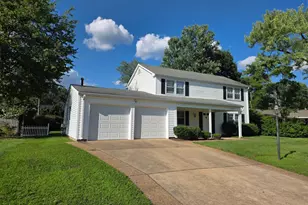 13124 Memory Ln, Fairfax, VA 22033 - Photo 2