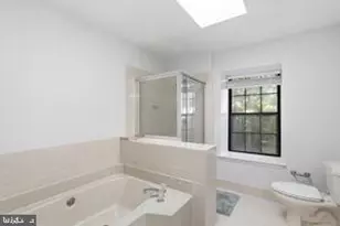 3977 Burning Bush Ct, Fairfax, VA 22033 - Photo 16