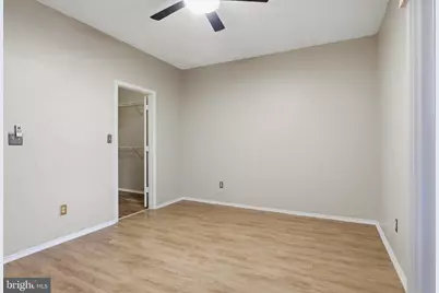 13085 Autumn Woods Way #105, Fairfax, VA 22033 - Photo 22