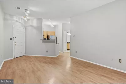 13085 Autumn Woods Way #105, Fairfax, VA 22033 - Photo 8