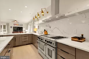 5848 Aspen Wood Ct, McLean, VA 22101 - Photo 16