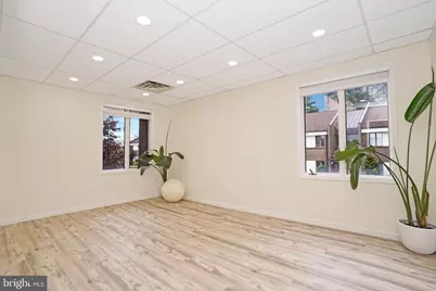 8304 Old Courthouse Road #14, Vienna, VA 22182 - Photo 16