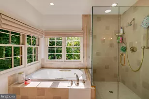 2906 Cedar Ln, Vienna, VA 22180 - Photo 26