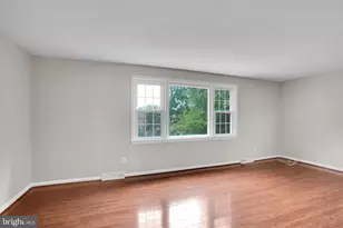 9107 Bowler Dr, Fairfax, VA 22031 - Photo 10