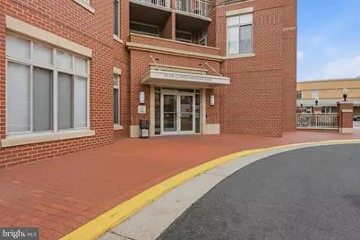 4480 Market Commons Drive #205, Fairfax, VA 22033 - Photo 4