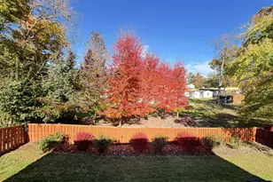 8802 Copper Leaf Way, Fairfax Station, VA 22039 - Photo 6