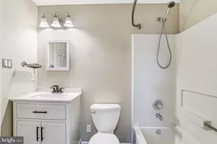 8525 Koluder Ct, Lorton, VA 22079 - Photo 18