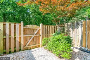 8525 Koluder Ct, Lorton, VA 22079 - Photo 24