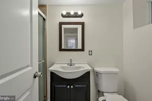 5520 Southampton Dr, Springfield, VA 22151 - Photo 48
