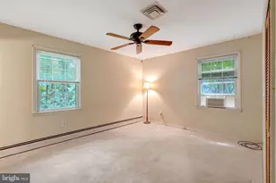 5315 Summit Dr, Fairfax, VA 22030 - Photo 30