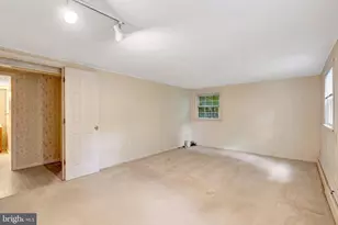 5315 Summit Dr, Fairfax, VA 22030 - Photo 36