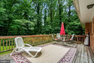 5315 Summit Dr, Fairfax, VA 22030 - Photo 52
