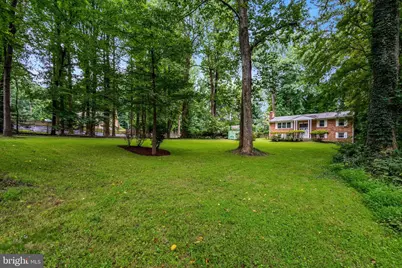 5315 Summit Drive, Fairfax, VA 22030 - Photo 6