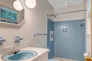 5315 Summit Dr, Fairfax, VA 22030 - Photo 34