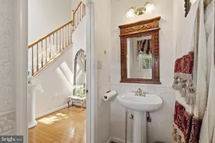 3738 Freehill Ln, Fairfax, VA 22033 - Photo 18