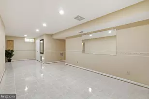 3738 Freehill Ln, Fairfax, VA 22033 - Photo 30