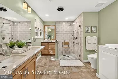 11201 Pavilion Club Court, Reston, VA 20194 - Photo 12