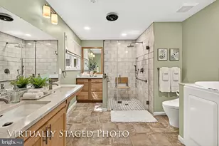11201 Pavilion Club Ct, Reston, VA 20194 - Photo 12