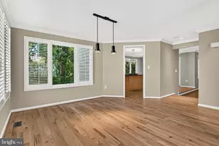 11201 Pavilion Club Ct, Reston, VA 20194 - Photo 24
