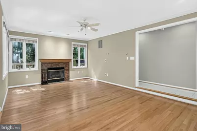 11201 Pavilion Club Court, Reston, VA 20194 - Photo 36