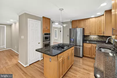 11201 Pavilion Club Court, Reston, VA 20194 - Photo 30