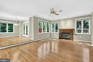 11201 Pavilion Club Ct, Reston, VA 20194 - Photo 36